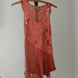 BKE Gimmicks xs burnt orange cutout tank